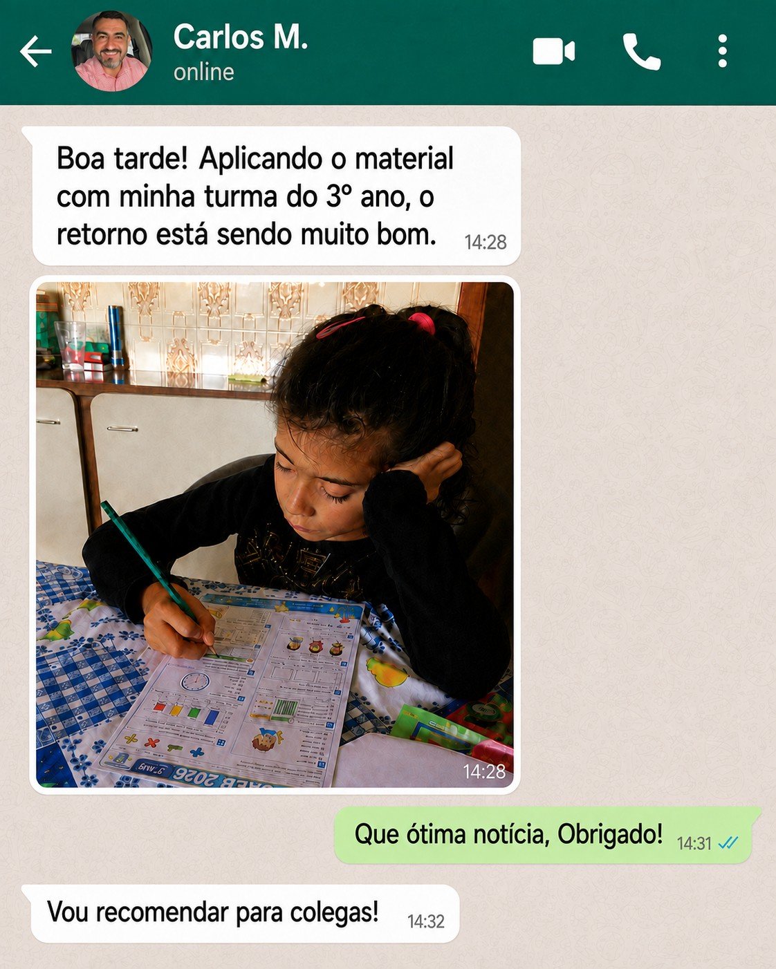Depoimento real de pai/responsável elogiando os Simulados SAEB via WhatsApp